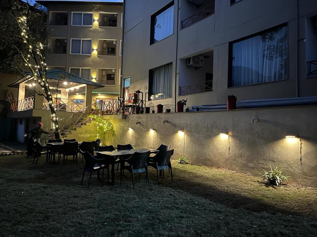 Resorts By The Baagh, Bhīm Tāl 외부 사진